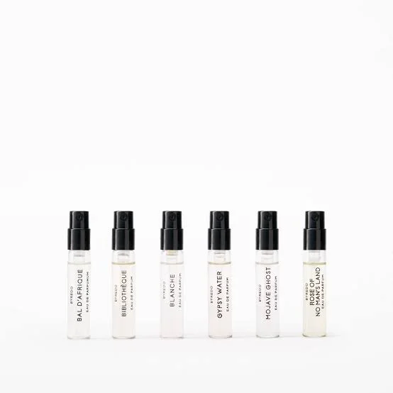 Šesť cestovných balení parfumov Byredo vrátane Blanche, Gypsy Water a Mojave Ghost